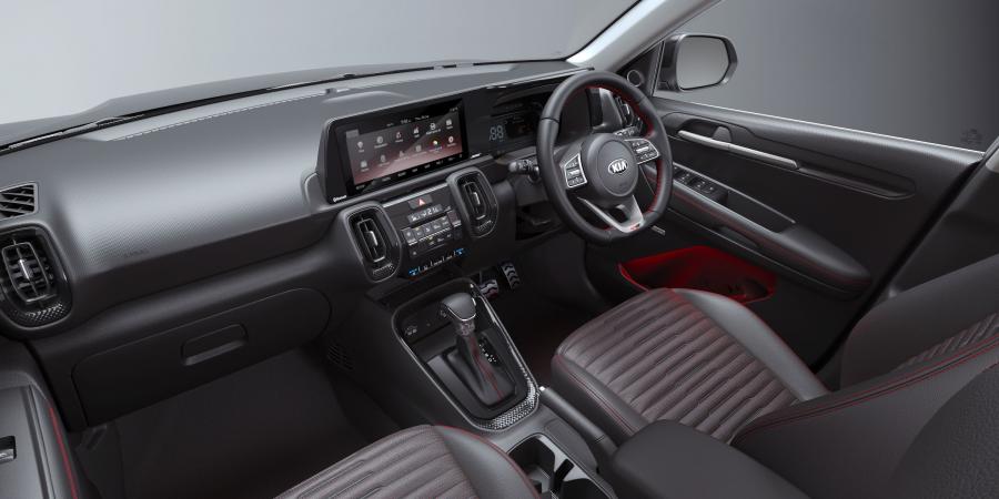 Торпедо Kia Sonet GT-Line 2020 года  (IN) (фото 3 из 3)